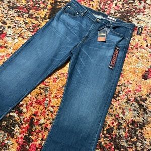 Cremieux Men’s Jeans Denim 40*36 brand new Relaxed fit